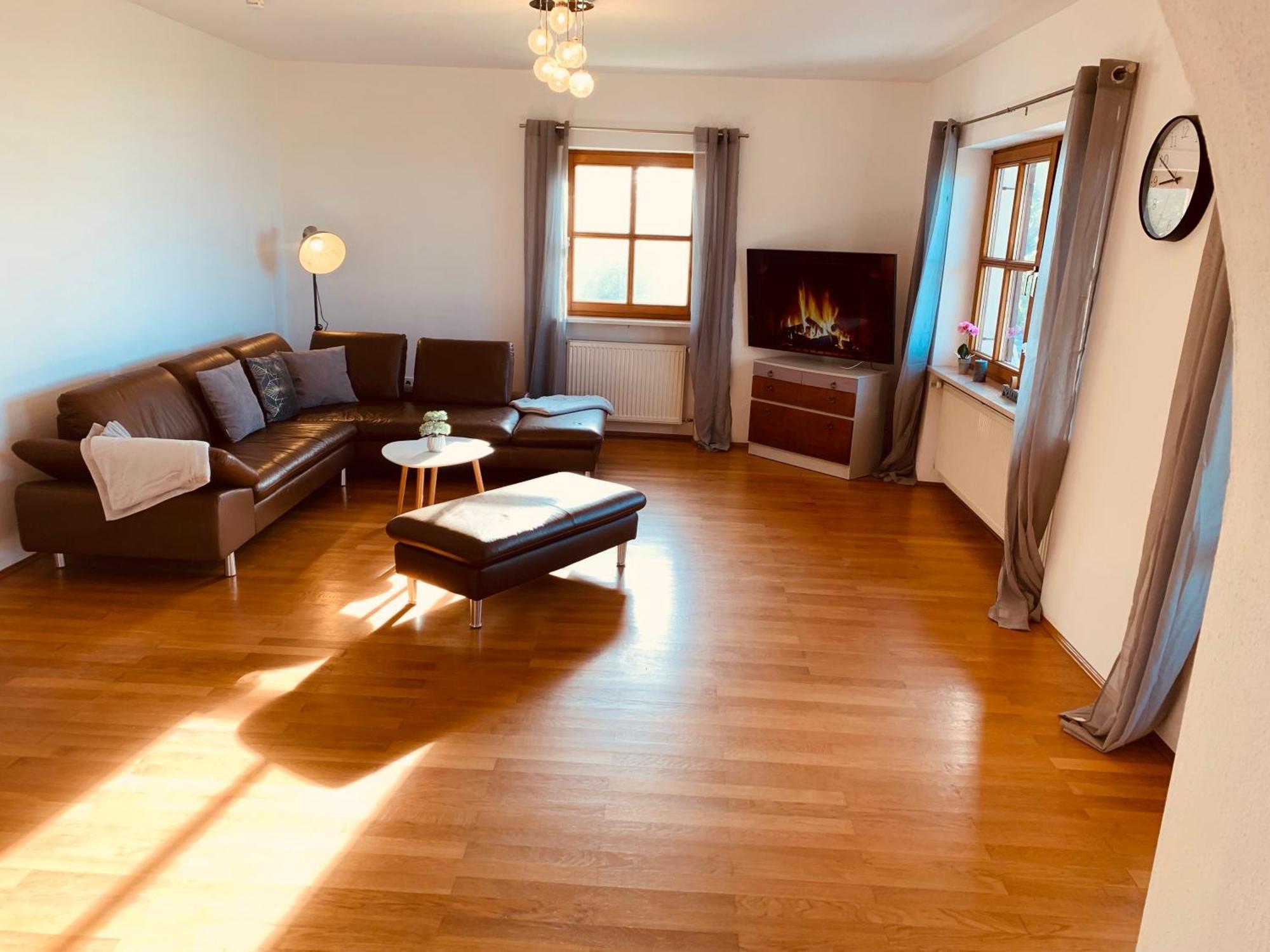 Adlerhorst, 4 Schlafzimmer, Blick In Die Alpen, Parkplatz Thyrnau Esterno foto