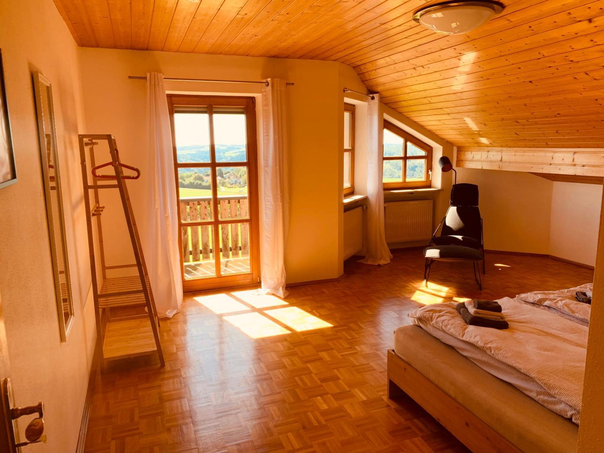 Adlerhorst, 4 Schlafzimmer, Blick In Die Alpen, Parkplatz Thyrnau Esterno foto